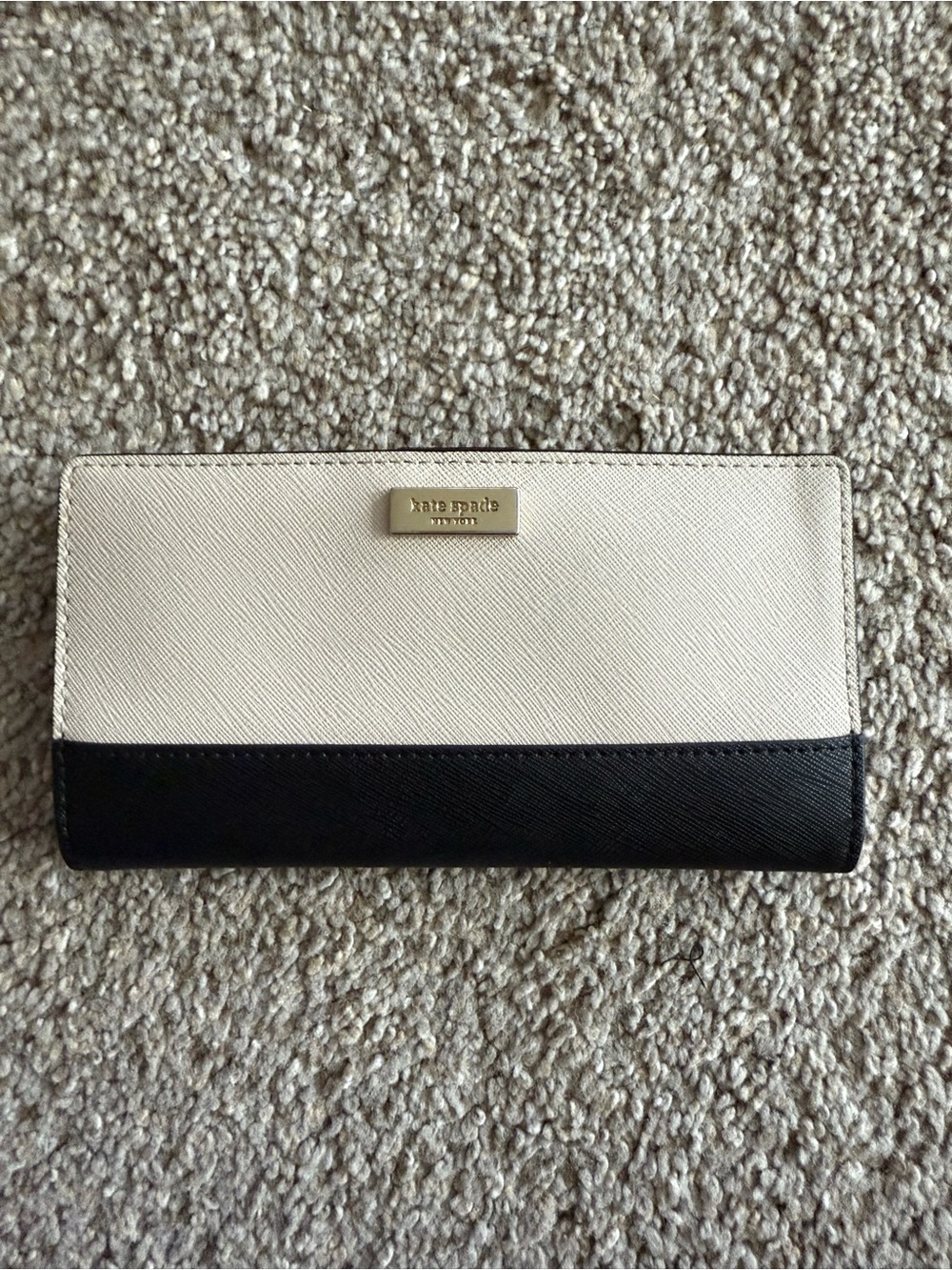 kate spade Two-Tone Cream and Black Saffiano Wallet